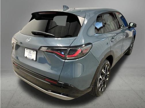 Nordic Forest Pearl 2026 Honda HR-V EX-L