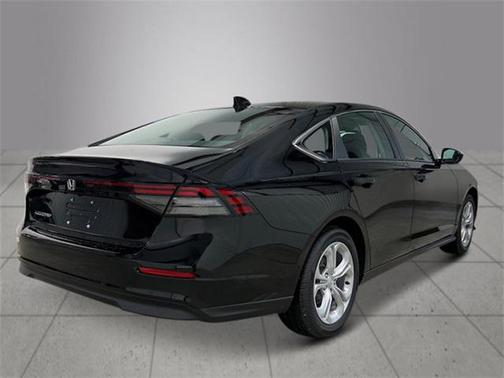 2025 Honda Accord LX 1.5T
