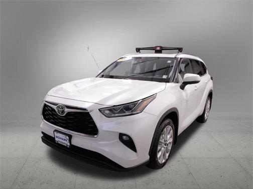 2022 Toyota Highlander Limited