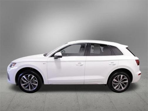 2024 Audi Q5 45 S line Premium Plus