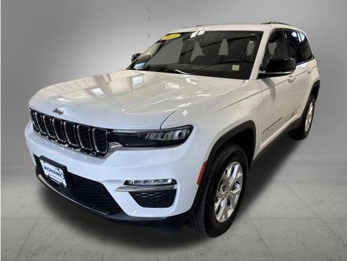Bright White Clearcoat 2023 Jeep Grand Cherokee Limited
