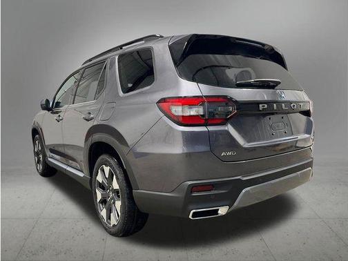 Gray 2026 Honda Pilot Elite