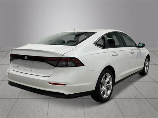 2025 Honda Accord LX 1.5T