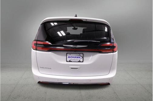 Bright White Clearcoat 2024 Chrysler Pacifica Touring L