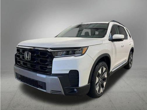 White 2026 Honda Pilot Touring 8-Passenger