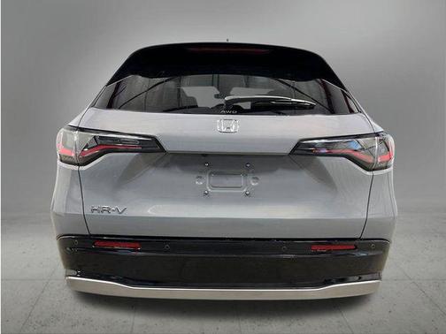 Urban Gray Pearl 2027 Honda HR-V EX-L