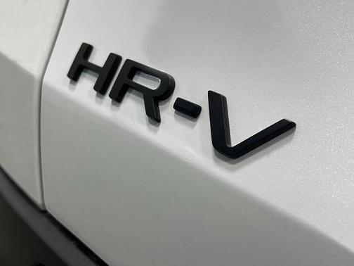 White 2027 Honda HR-V Sport