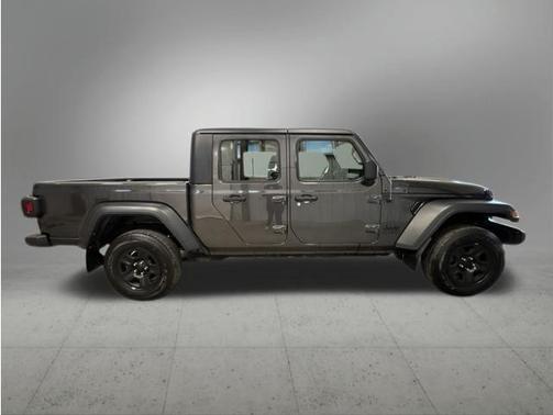 Granite Crystal Metallic Clearcoat 2023 Jeep Gladiator Sport