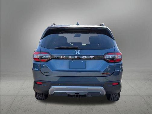 Blue 2026 Honda Pilot TrailSport