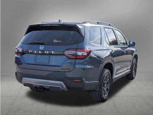 Blue 2026 Honda Pilot TrailSport