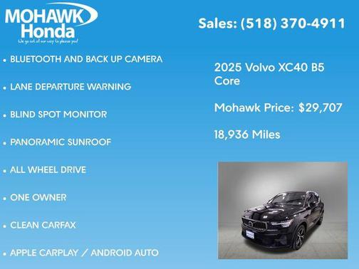 2025 Volvo XC40 B5 Core Bright Theme