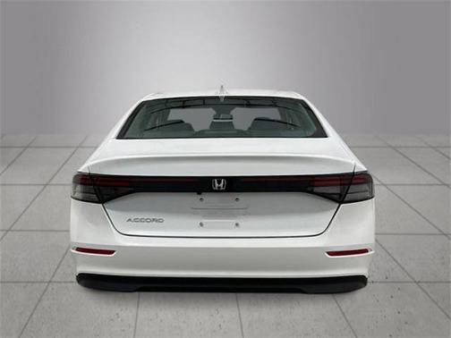 2025 Honda Accord LX 1.5T