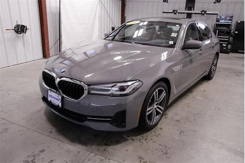 2022 BMW 530 i xDrive