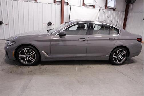 2022 BMW 530 i xDrive