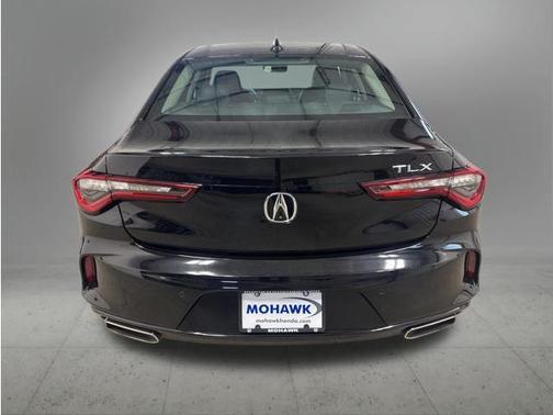Majestic Black Pearl 2022 Acura TLX Technology