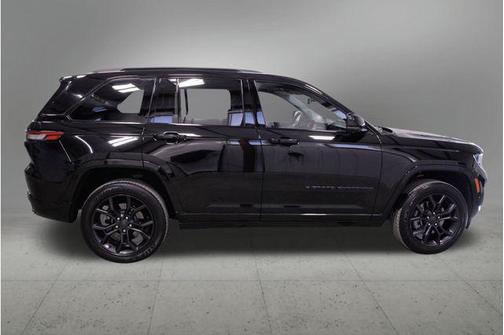 2023 Jeep Grand Cherokee 4xe 30th Anniversary