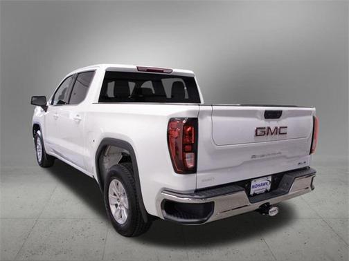 2024 GMC Sierra 1500 SLE