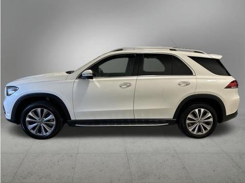 MANUFAKTUR Diamond White Metallic 2023 Mercedes-Benz GLE 450 4MATIC
