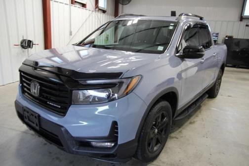 2022 Honda Ridgeline Black