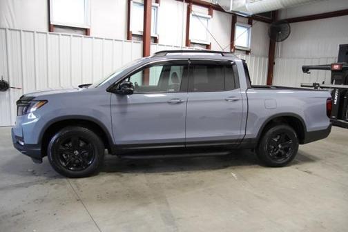 2022 Honda Ridgeline Black