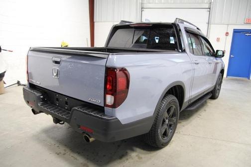 2022 Honda Ridgeline Black