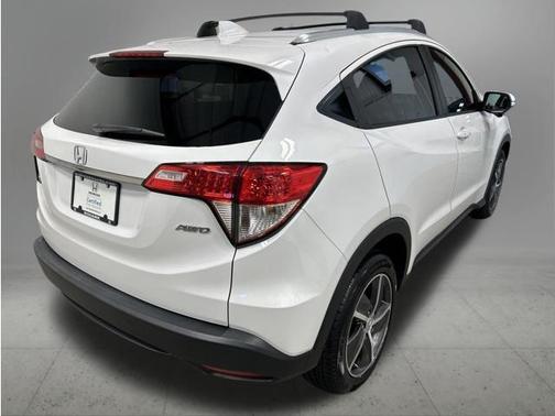 Platinum White Pearl 2022 Honda HR-V EX