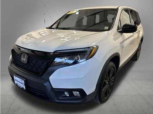 White Diamond Pearl 2019 Honda Passport Sport