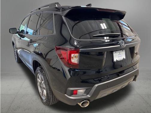 Crystal Black Pearl 2023 Honda Passport AWD TrailSport