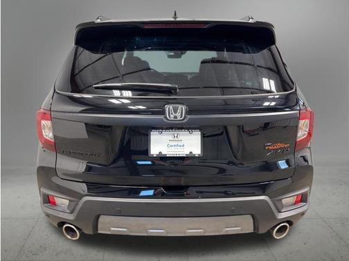 Crystal Black Pearl 2023 Honda Passport AWD TrailSport