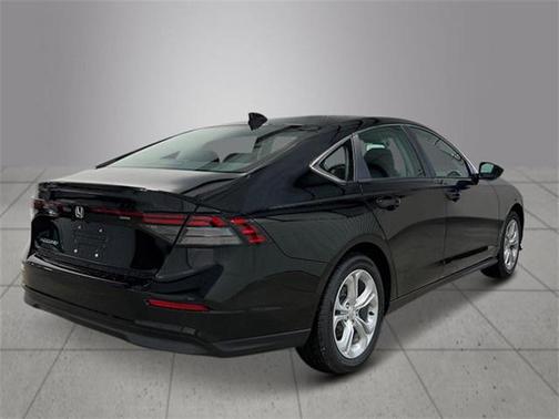 2025 Honda Accord LX 1.5T