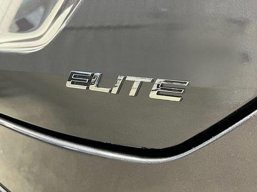 Modern Steel Metallic 2026 Honda Pilot Elite