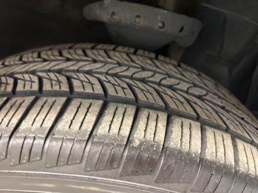 Graphite Gray Metallic 2013 Subaru Outback 2.5i Premium