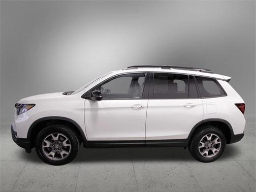 2022 Honda Passport AWD TrailSport