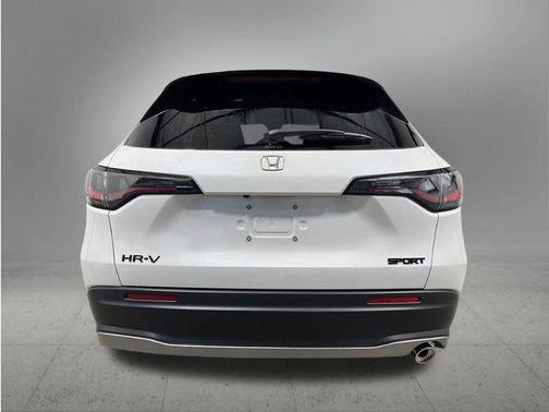 White 2027 Honda HR-V Sport