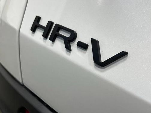 White 2027 Honda HR-V Sport