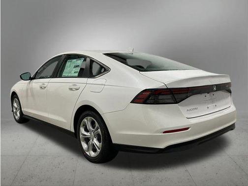 2025 Honda Accord LX 1.5T