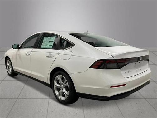 2025 Honda Accord LX 1.5T