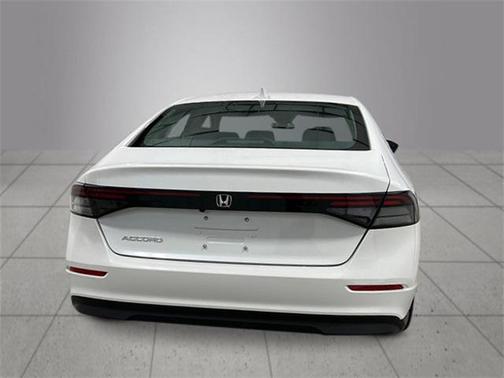 2025 Honda Accord LX 1.5T