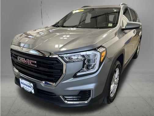 Sterling Metallic 2024 GMC Terrain SLE