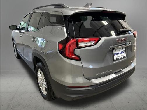 Sterling Metallic 2024 GMC Terrain SLE