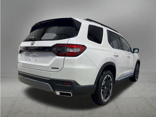White 2026 Honda Pilot Touring 8-Passenger