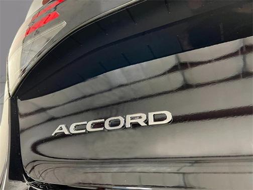 2025 Honda Accord LX 1.5T