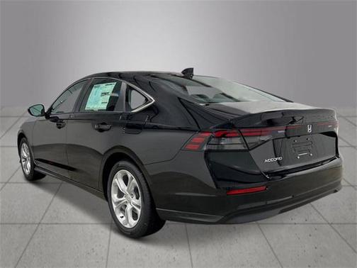 2025 Honda Accord LX 1.5T