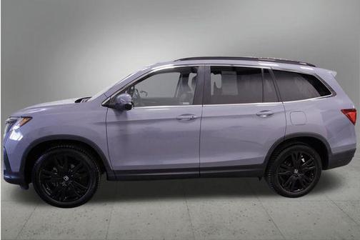 Sonic Gray Pearl 2022 Honda Pilot AWD Special Edition