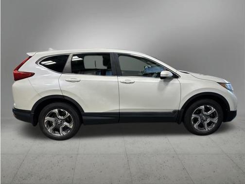 White Diamond Pearl 2017 Honda CR-V EX-L