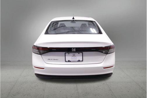 Platinum White Pearl 2025 Honda Accord SE