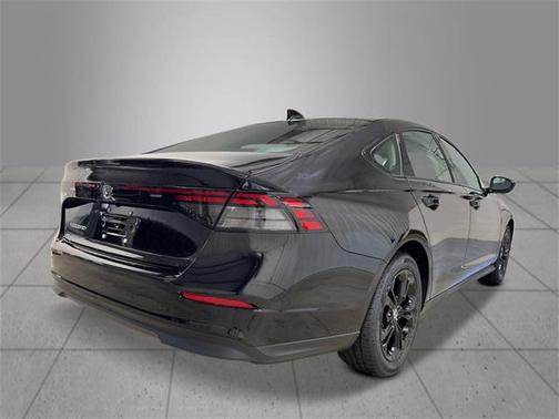 2025 Honda Accord Sport SE 1.5T