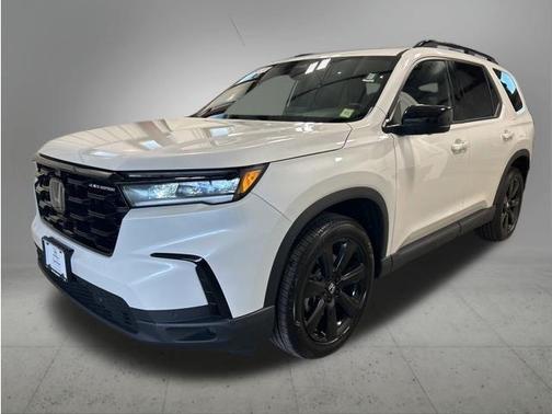 Platinum White Pearl 2025 Honda Pilot Black Edition