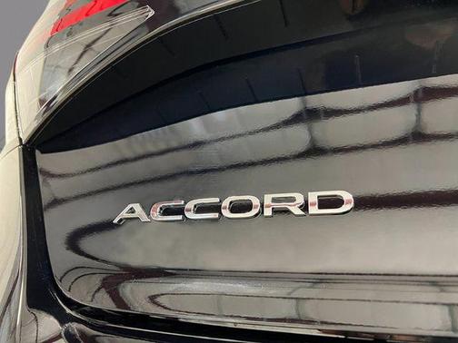 2025 Honda Accord LX 1.5T