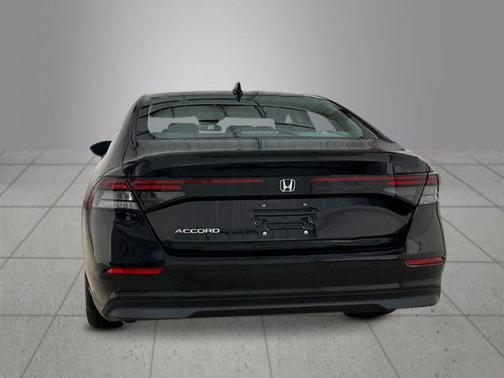 2025 Honda Accord LX 1.5T